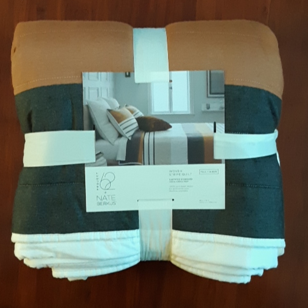 Full/Queen Woven Quilt Blanket